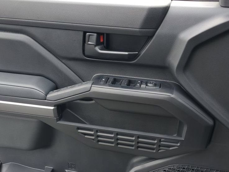 New 2026 Toyota Tacoma SR5 AWD/4WD image 25