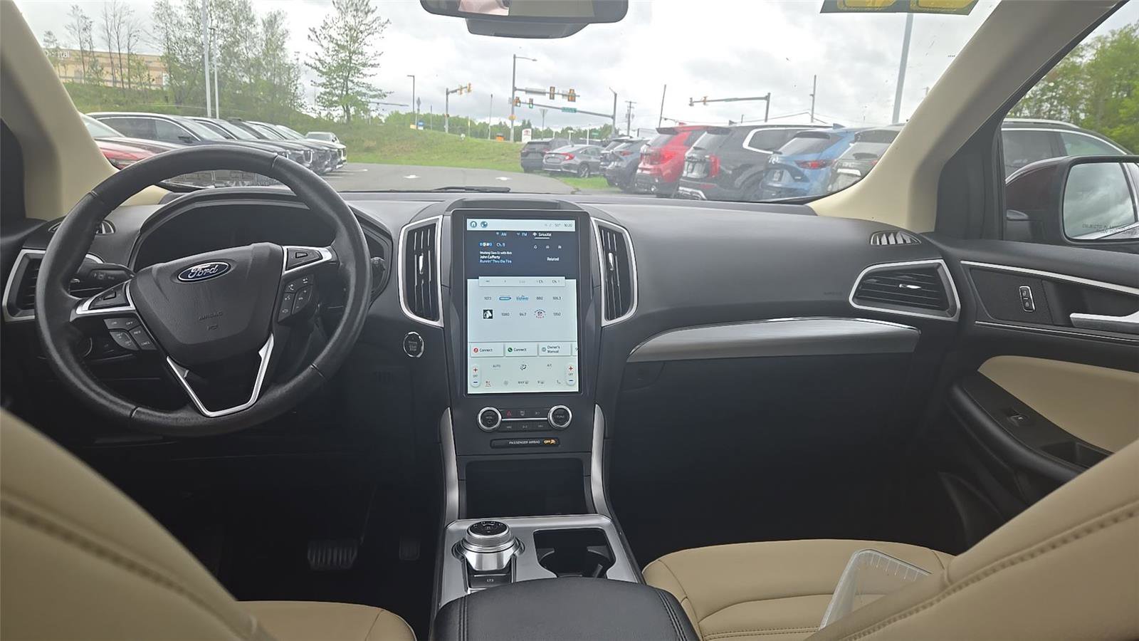 Used 2022 Ford Edge SEL w/ Convenience Package image 11