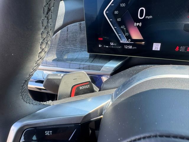 Used 2023 BMW 760i xDrive AWD/4WD image 27