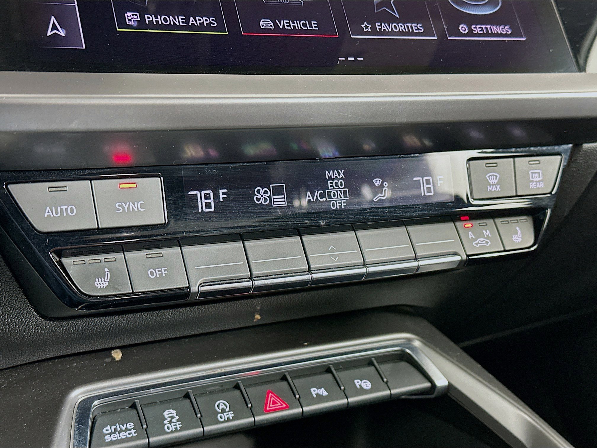 Used 2024 Audi A3 2.0T Premium image 24