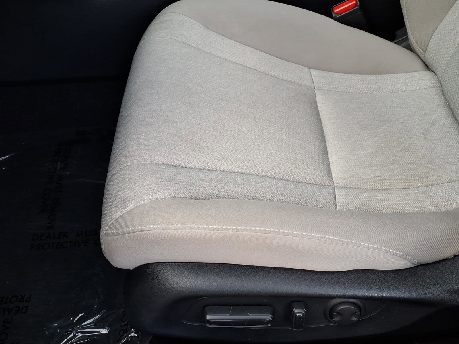Used 2024 Honda Accord EX image 7