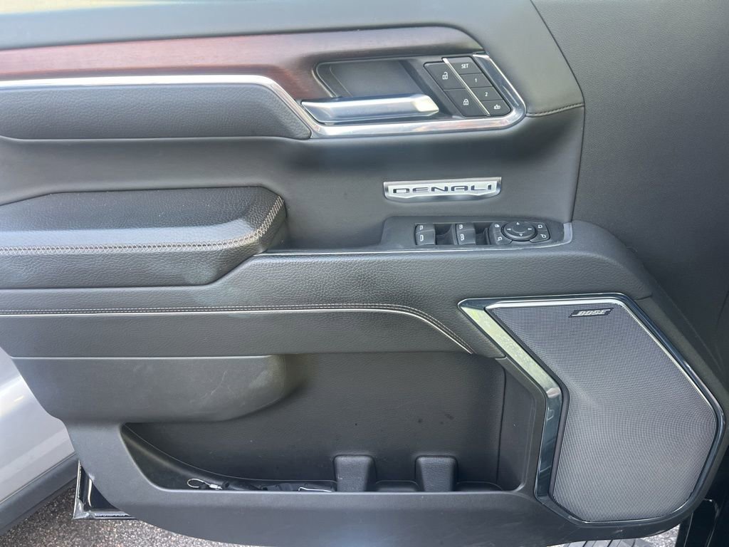 Used 2024 GMC Sierra 1500 Denali image 6
