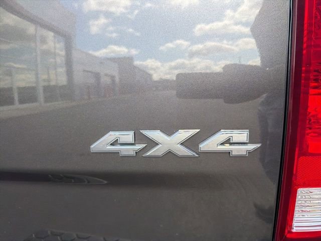Used 2017 RAM 1500 Express image 10