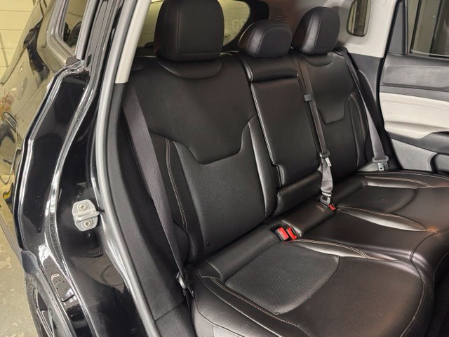 Used 2022 Jeep Compass Limited AWD/4WD image 28