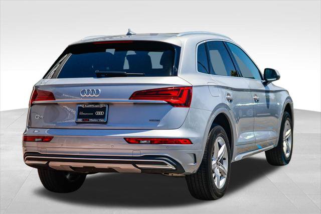 Certified 2023 Audi Q5 2.0T Premium w/ Convenience Package AWD/4WD image 7