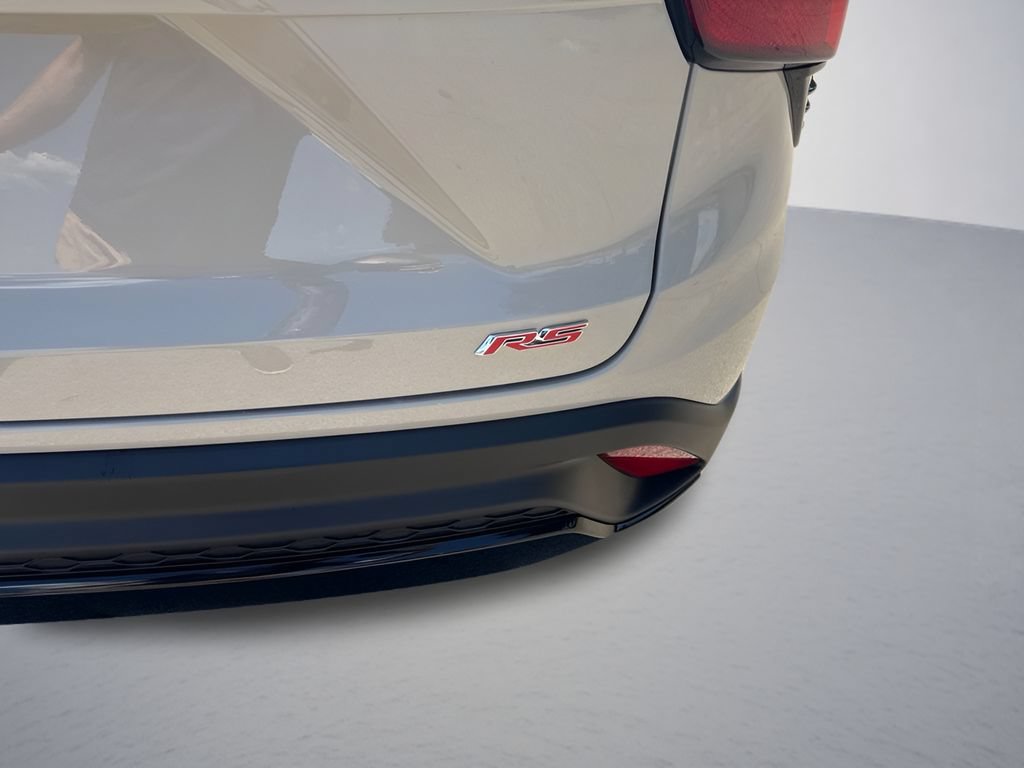 New 2026 Chevrolet Trax RS w/ Sunroof Package FWD image 30