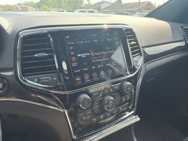 Used 2021 Jeep Grand Cherokee Overland AWD/4WD image 10