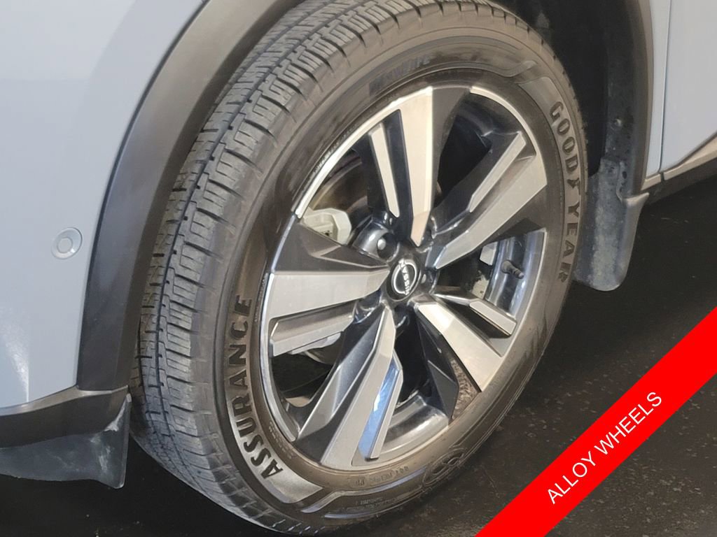 Used 2023 Nissan Rogue Platinum w/ Platinum Premium Package image 6