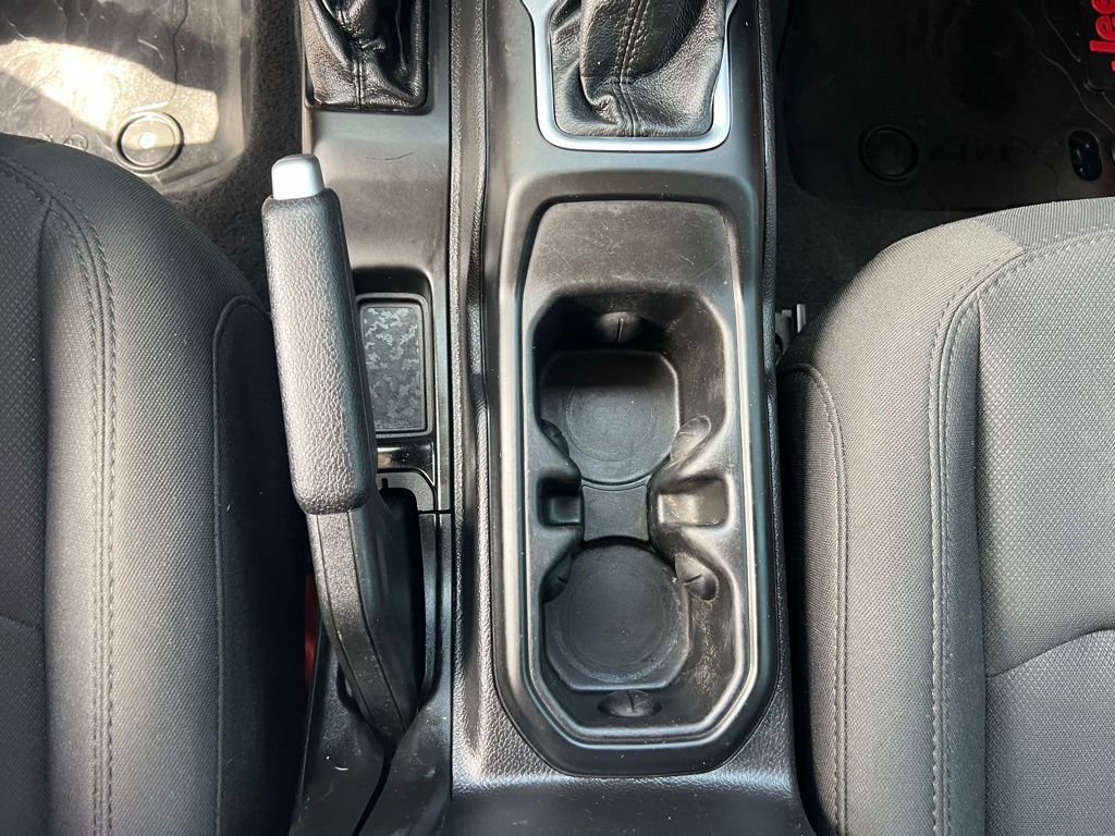 Used 2019 Jeep Wrangler Unlimited Sport S image 29