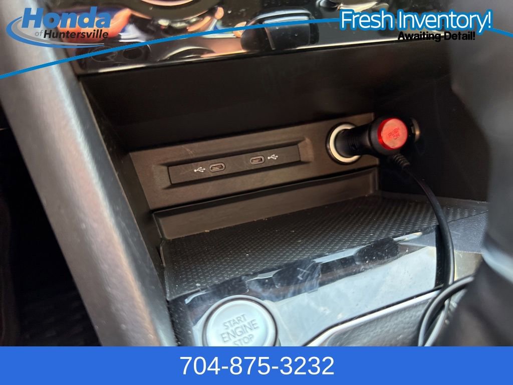 Used 2024 Volkswagen Taos S image 27