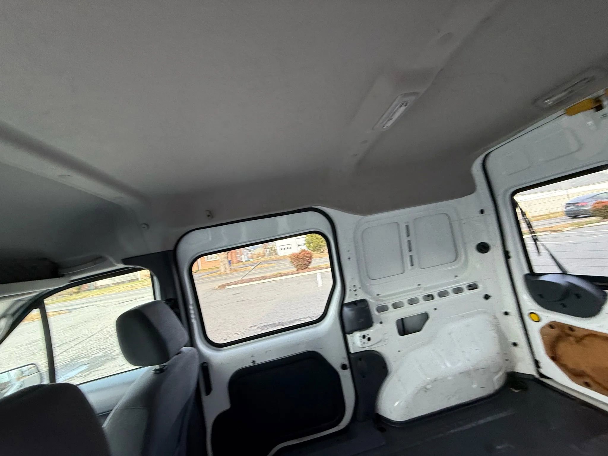 Used 2013 Ford Transit Connect XLT image 33