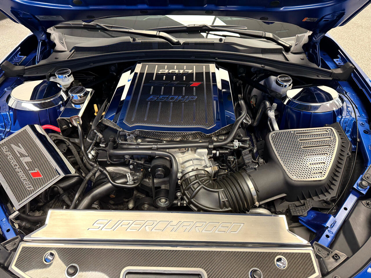 Used 2017 Chevrolet Camaro ZL1 image 26