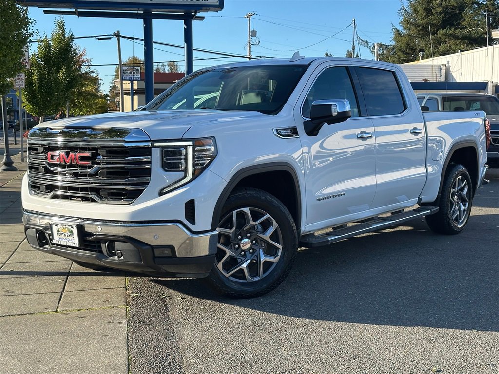 Used 2024 GMC Sierra 1500 SLT w/ SLT Premium Plus Package image 2