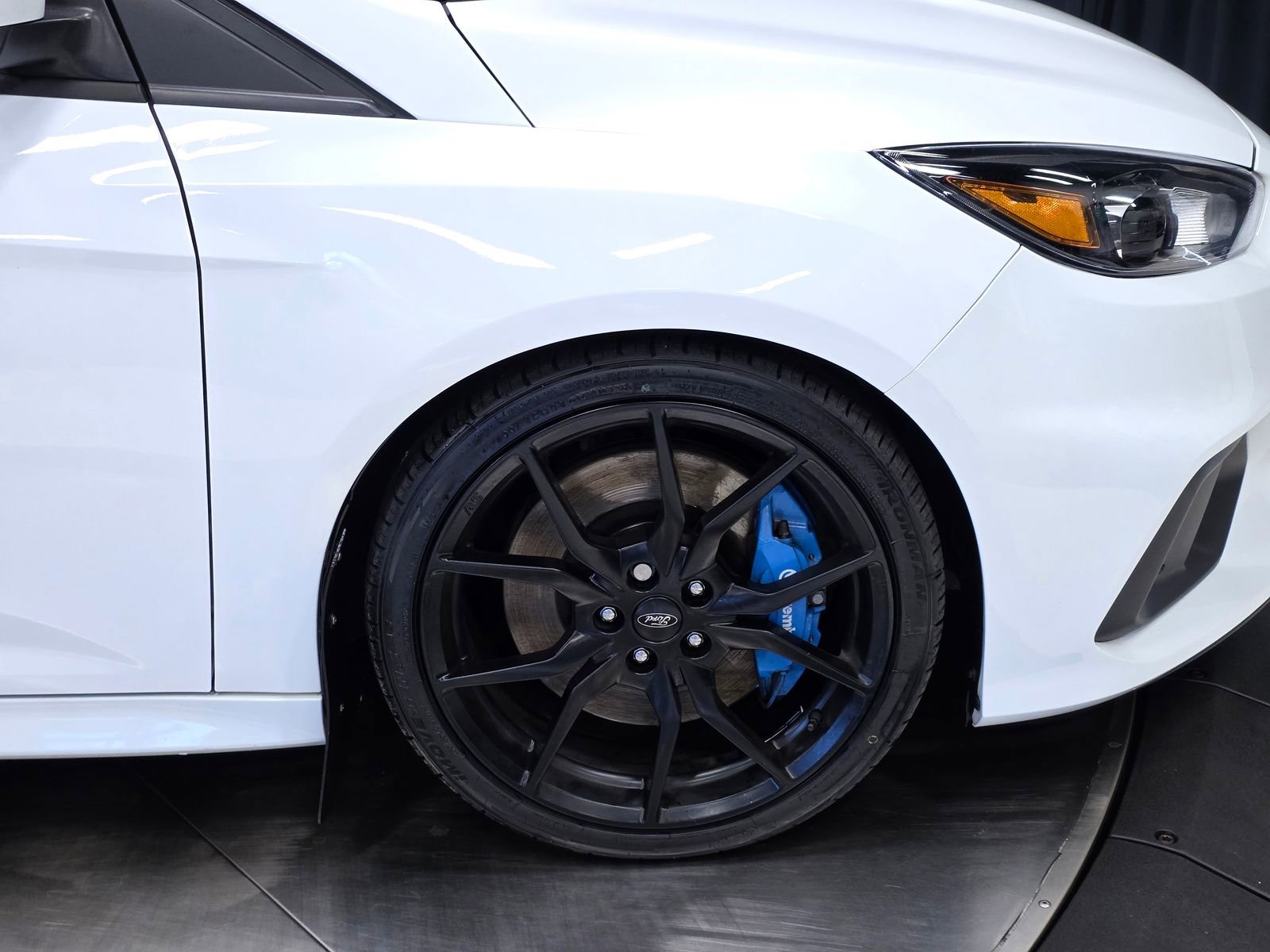 Used 2017 Ford Focus RS AWD/4WD image 47