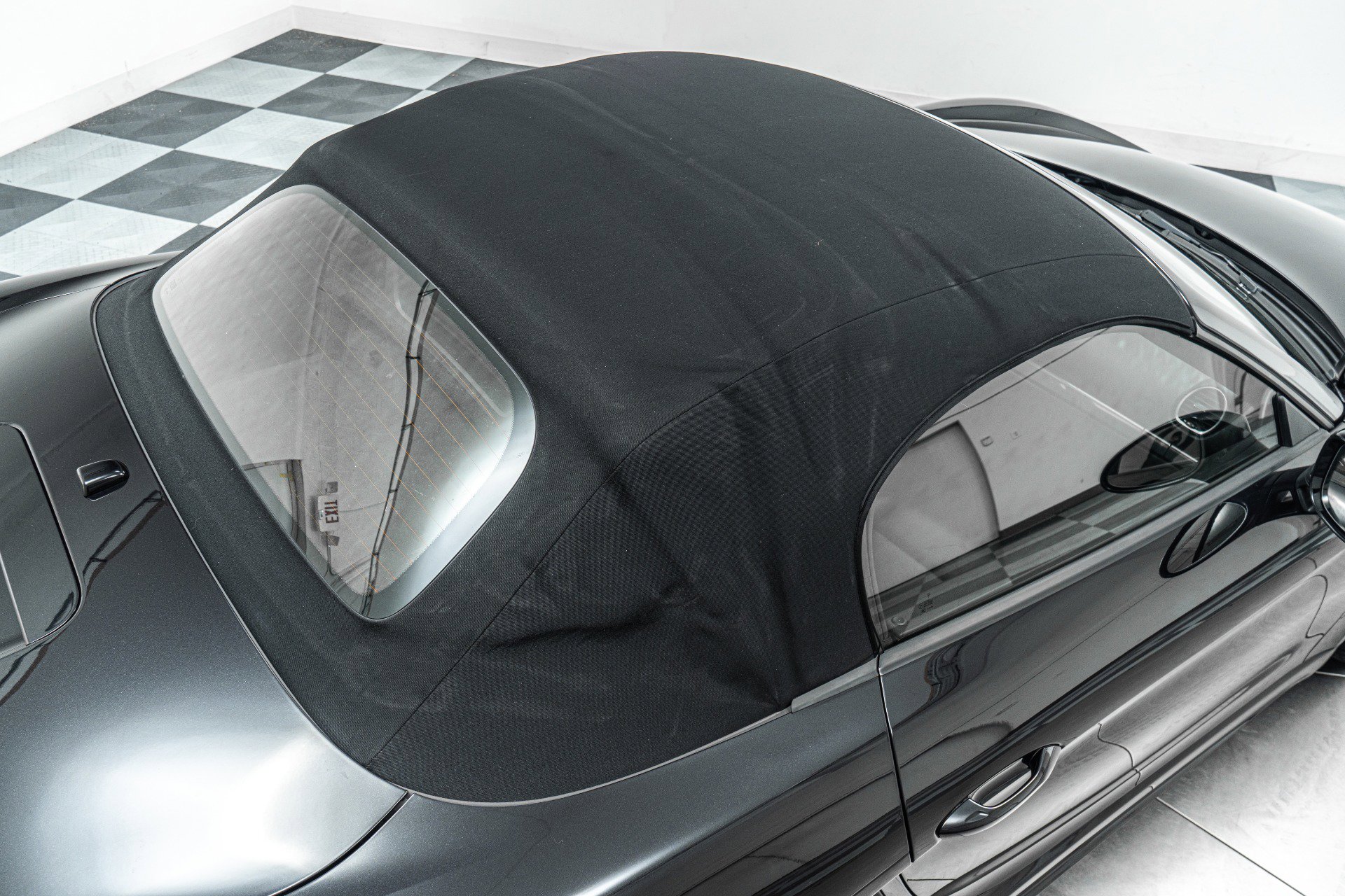 Used 2017 Porsche 718 Boxster RWD image 34