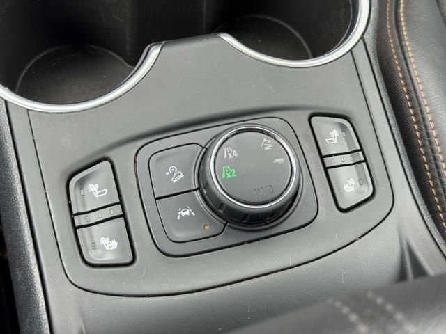 Used 2020 GMC Terrain SLT w/ Preferred Package AWD/4WD image 31