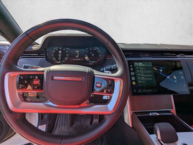 Certified 2025 Land Rover Range Rover Long Wheelbase SE image 15