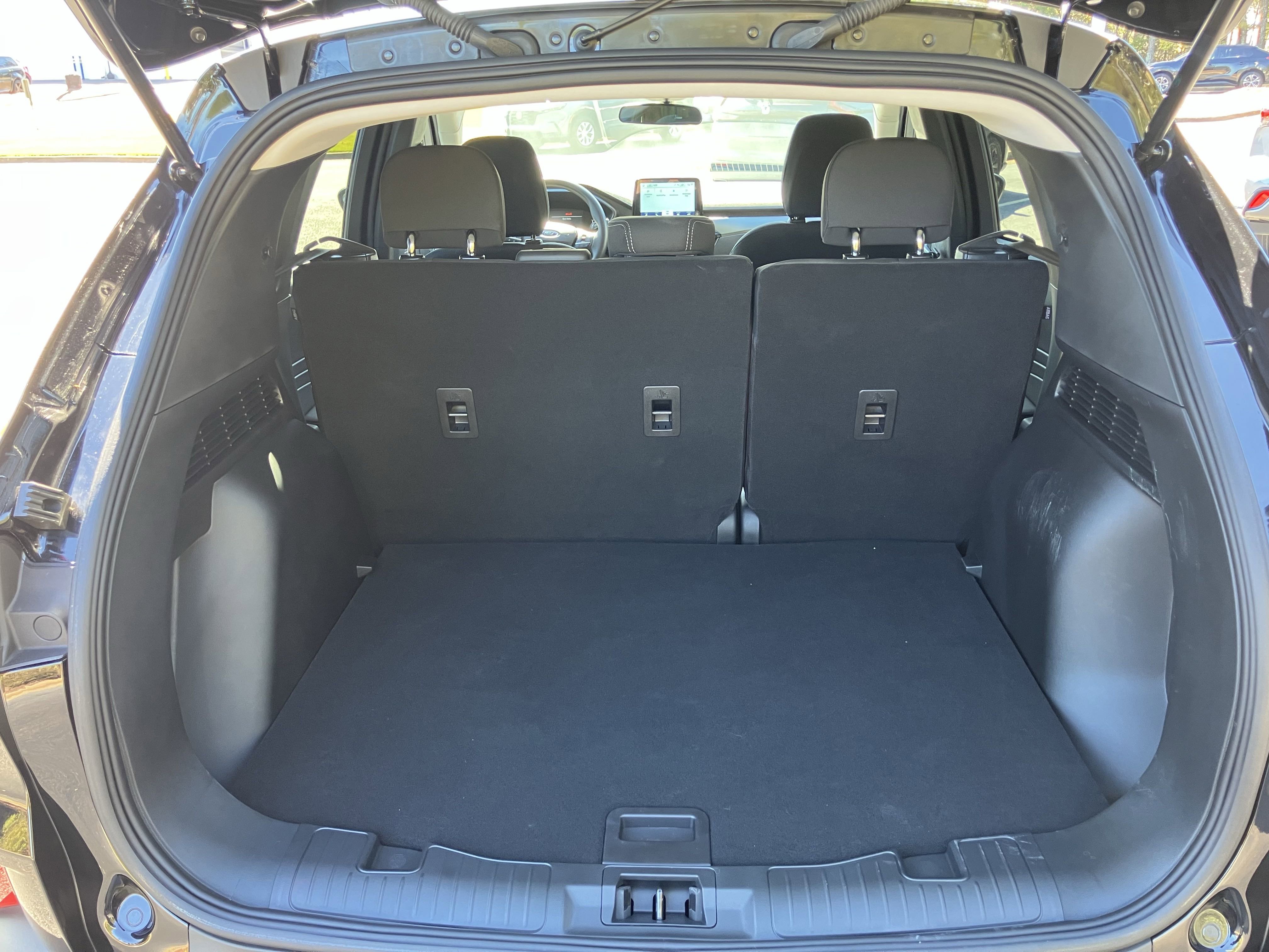 Used 2025 Ford Escape Active image 33