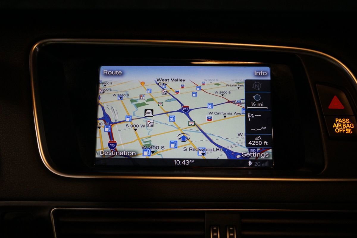 Used 2016 Audi Q5 2.0T Premium Plus w/ Technology Package image 14