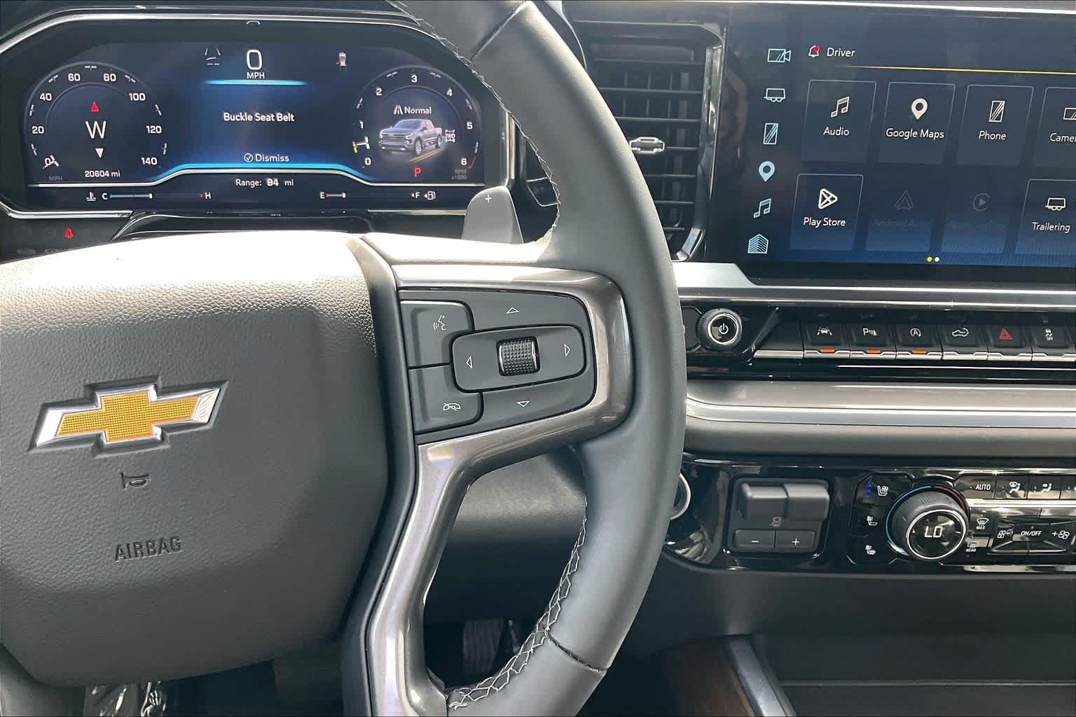 Used 2025 Chevrolet Silverado 1500 High Country w/ High Country Premium Package AWD/4WD image 25