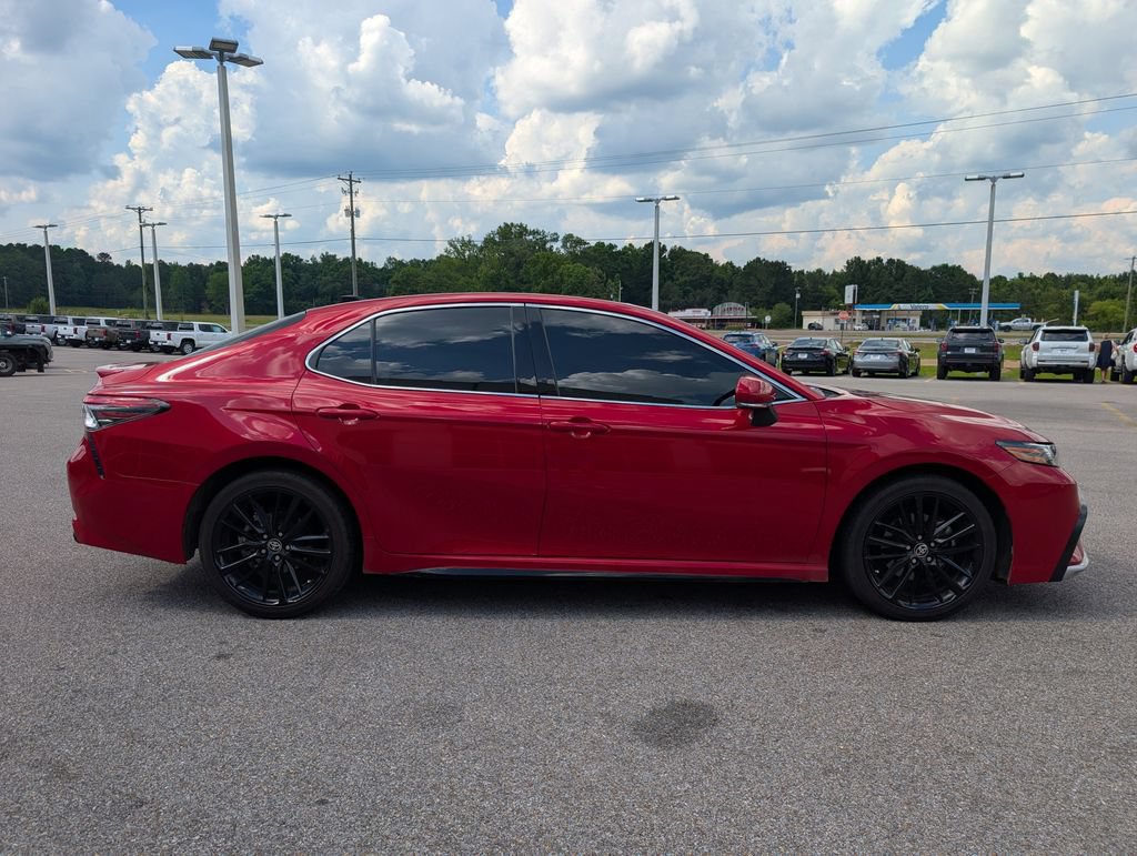 Used 2024 Toyota Camry XSE FWD image 6