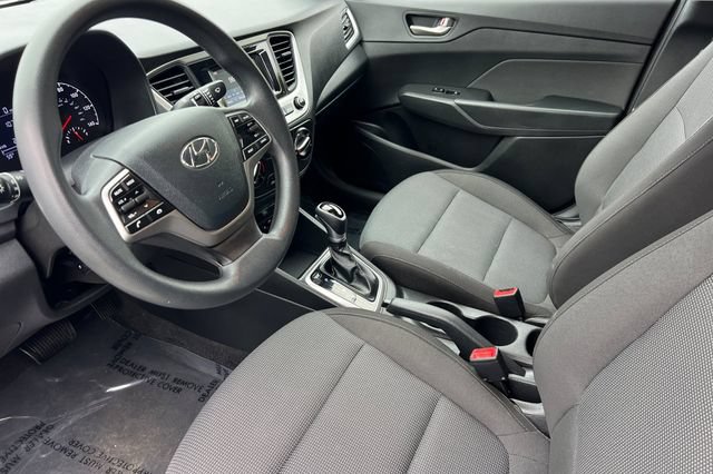 Used 2021 Hyundai Accent SE FWD image 12