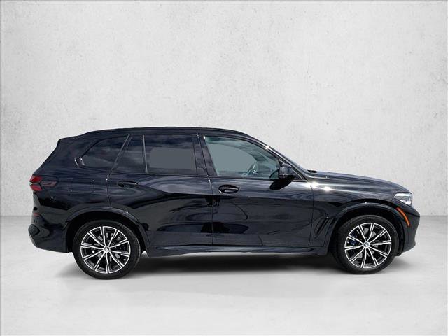 Used 2022 BMW X5 xDrive40i w/ M Sport Package AWD/4WD image 5