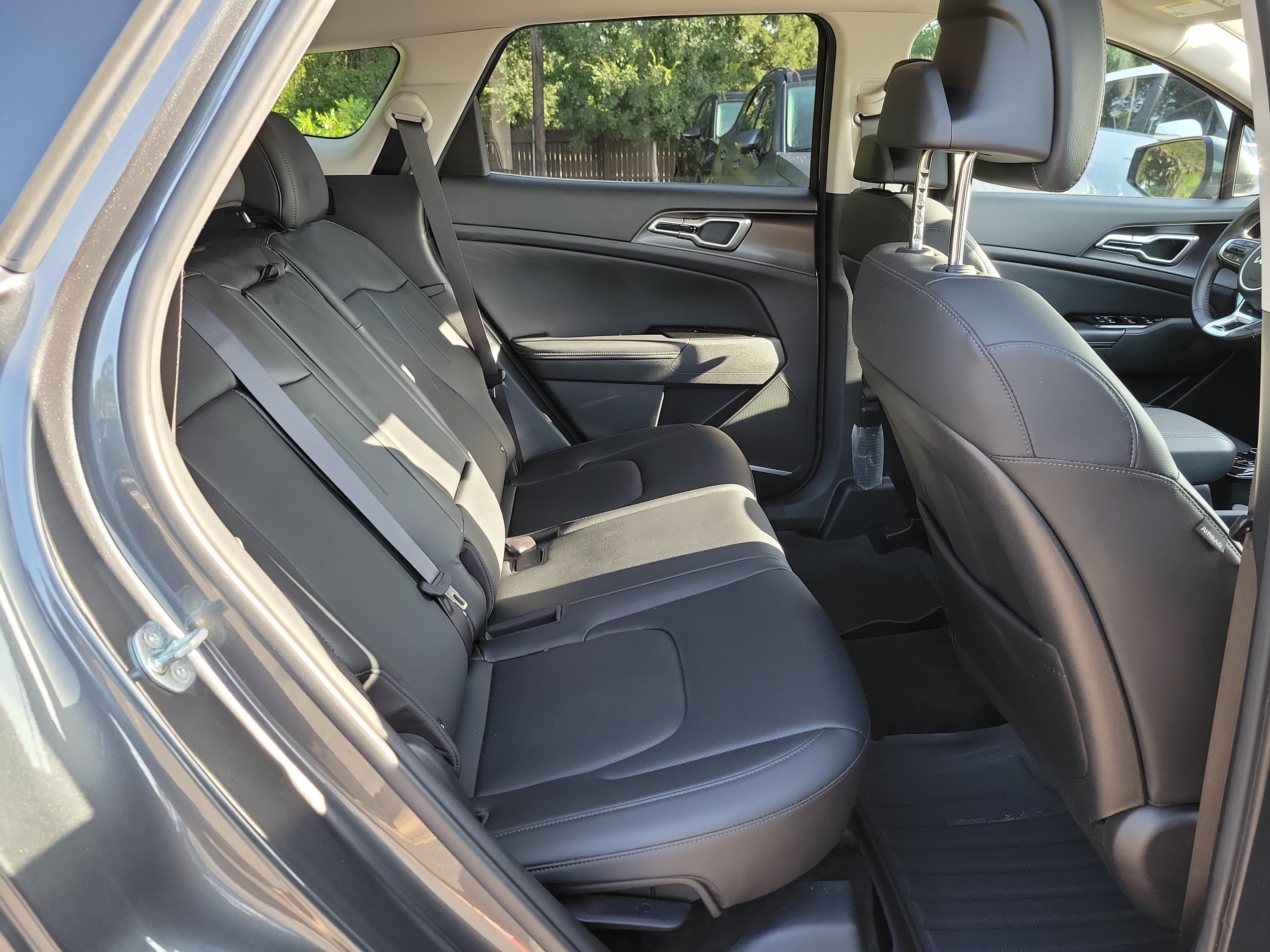 Certified 2023 Kia Sportage EX FWD image 12