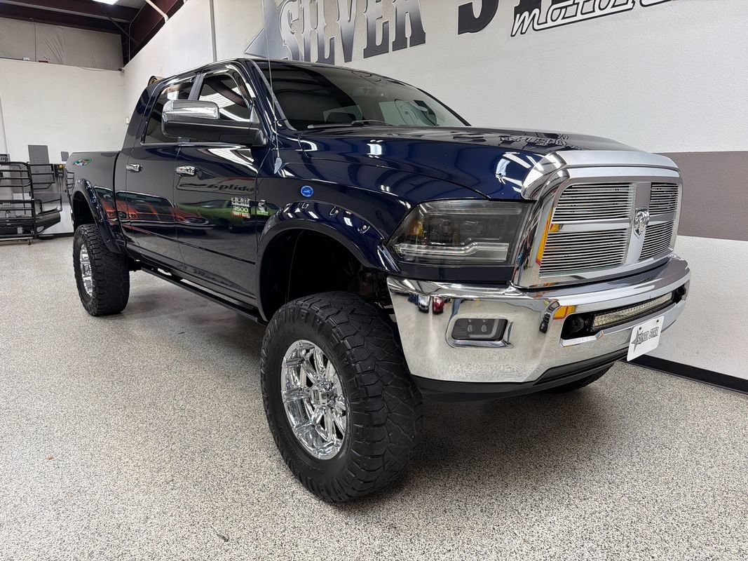 Used 2012 RAM 3500 Laramie w/ Cold Weather Group AWD/4WD image 32