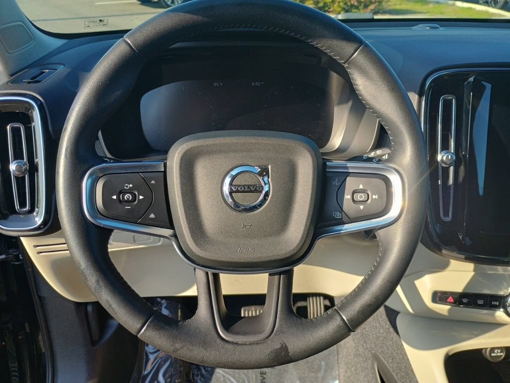 Used 2021 Volvo XC40 T5 Inscription w/ Advanced Package AWD/4WD image 25