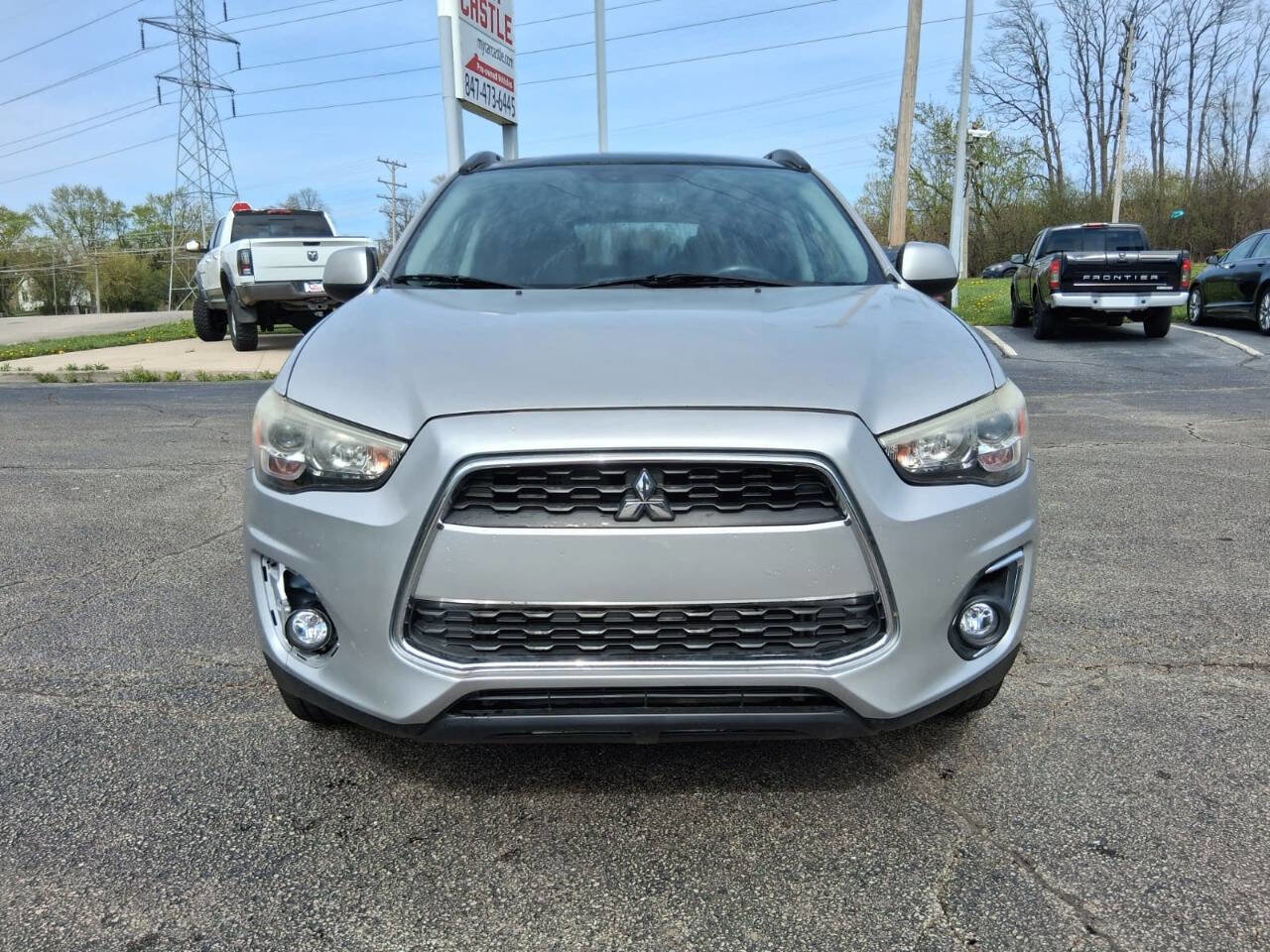 Used 2013 Mitsubishi Outlander Sport SE AWD/4WD image 2