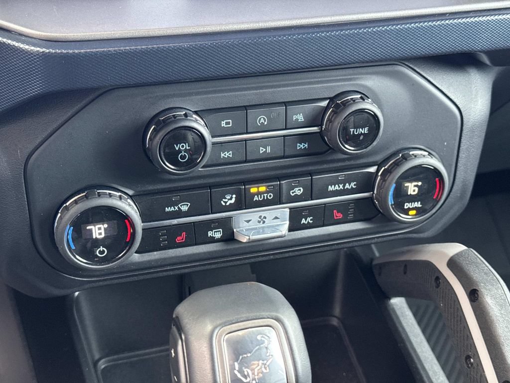 Used 2023 Ford Bronco Outer Banks AWD/4WD image 25