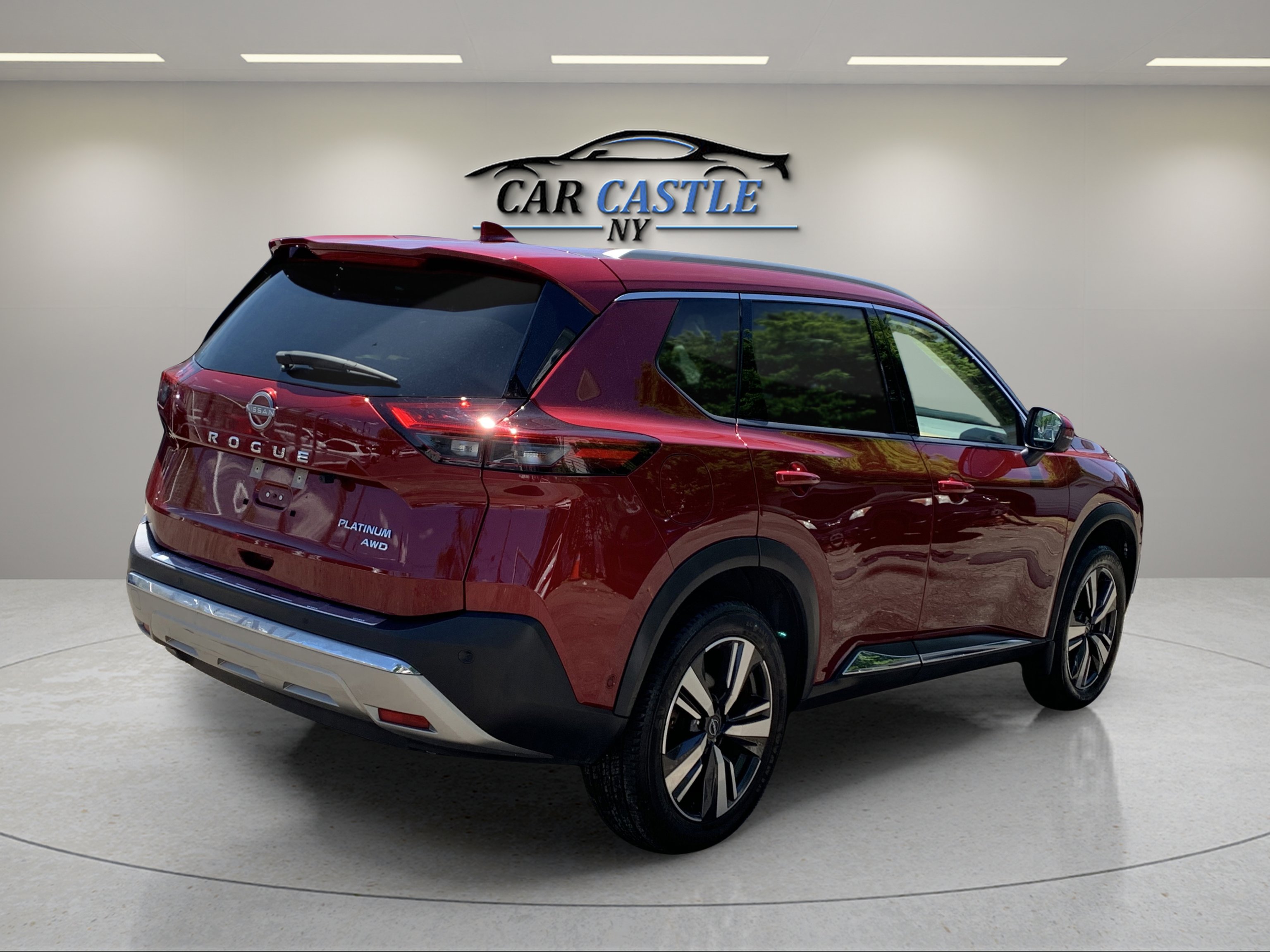 Used 2023 Nissan Rogue Platinum image 7