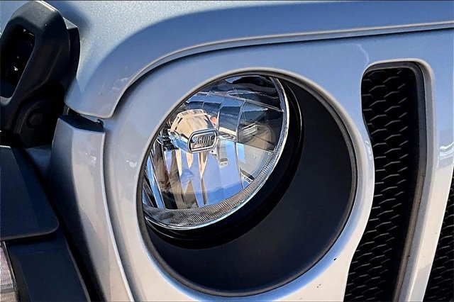 Used 2023 Jeep Wrangler Rubicon image 31