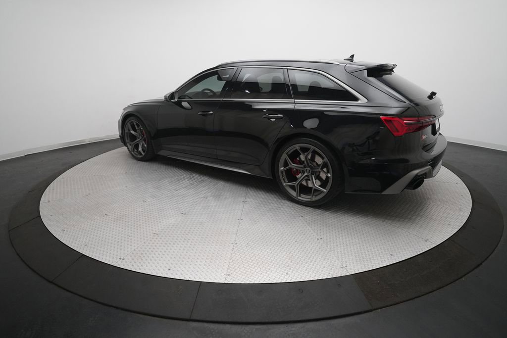 Used 2025 Audi RS 6 performance AWD/4WD image 9