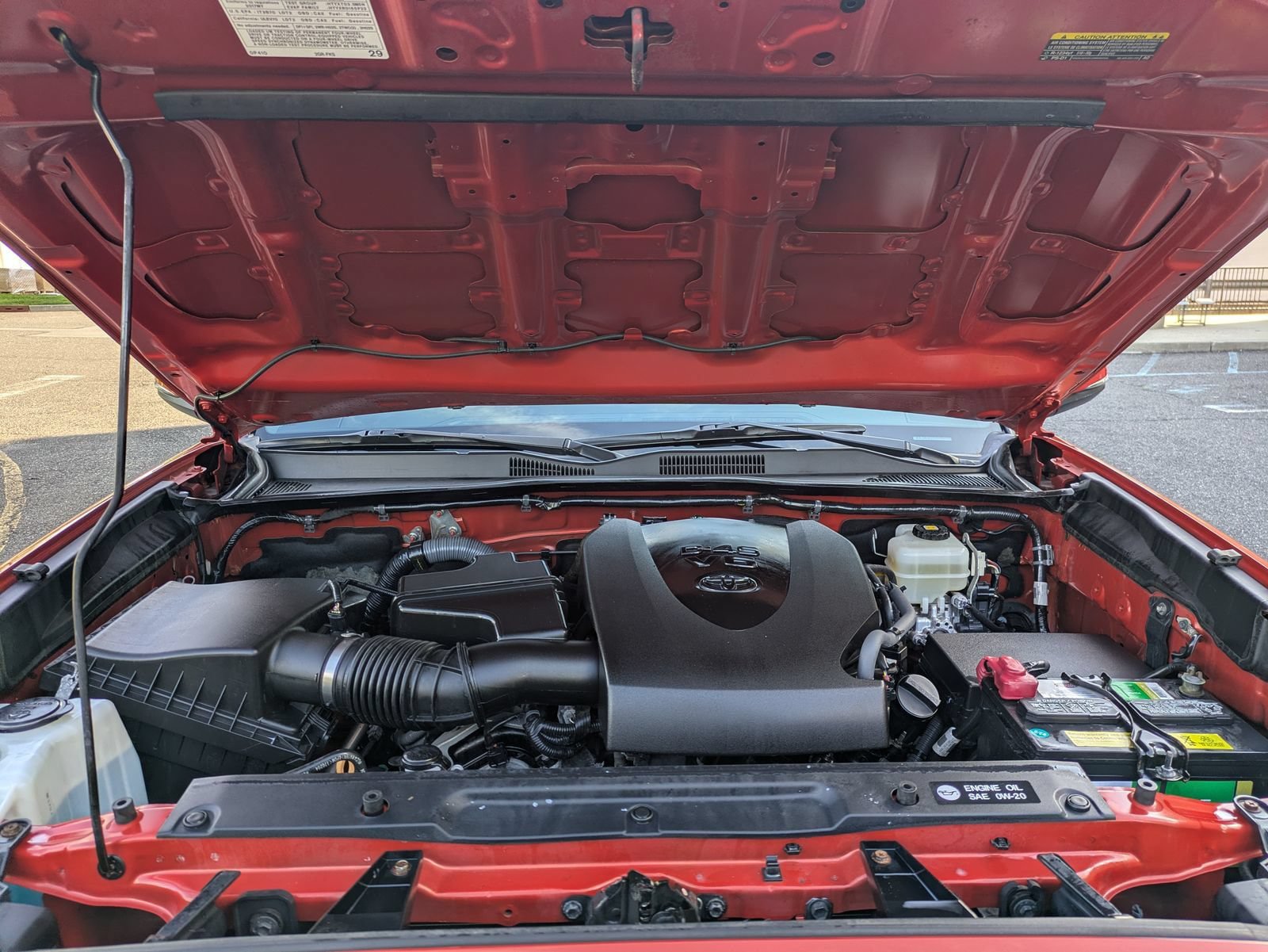 Used 2017 Toyota Tacoma TRD Off-Road w/ Tow Package (A/T) AWD/4WD image 4