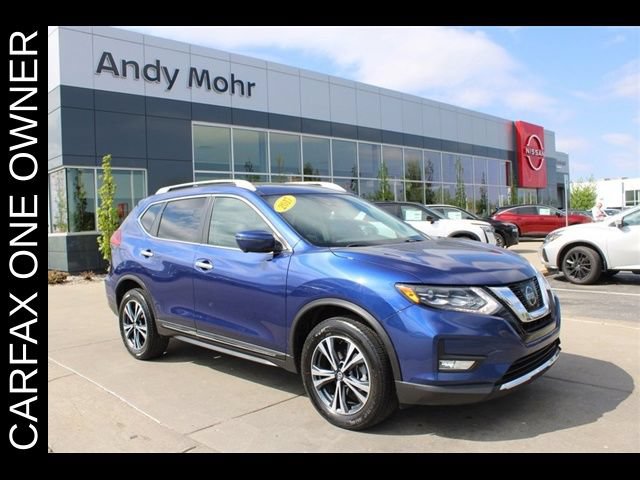 Used 2017 Nissan Rogue SL w/ SL Premium Package AWD/4WD image 1
