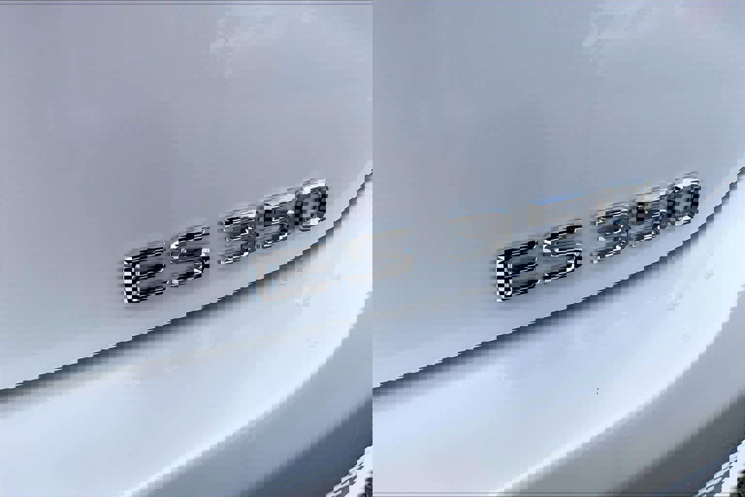 Certified 2025 Lexus ES 350 w/ Premium Package image 10