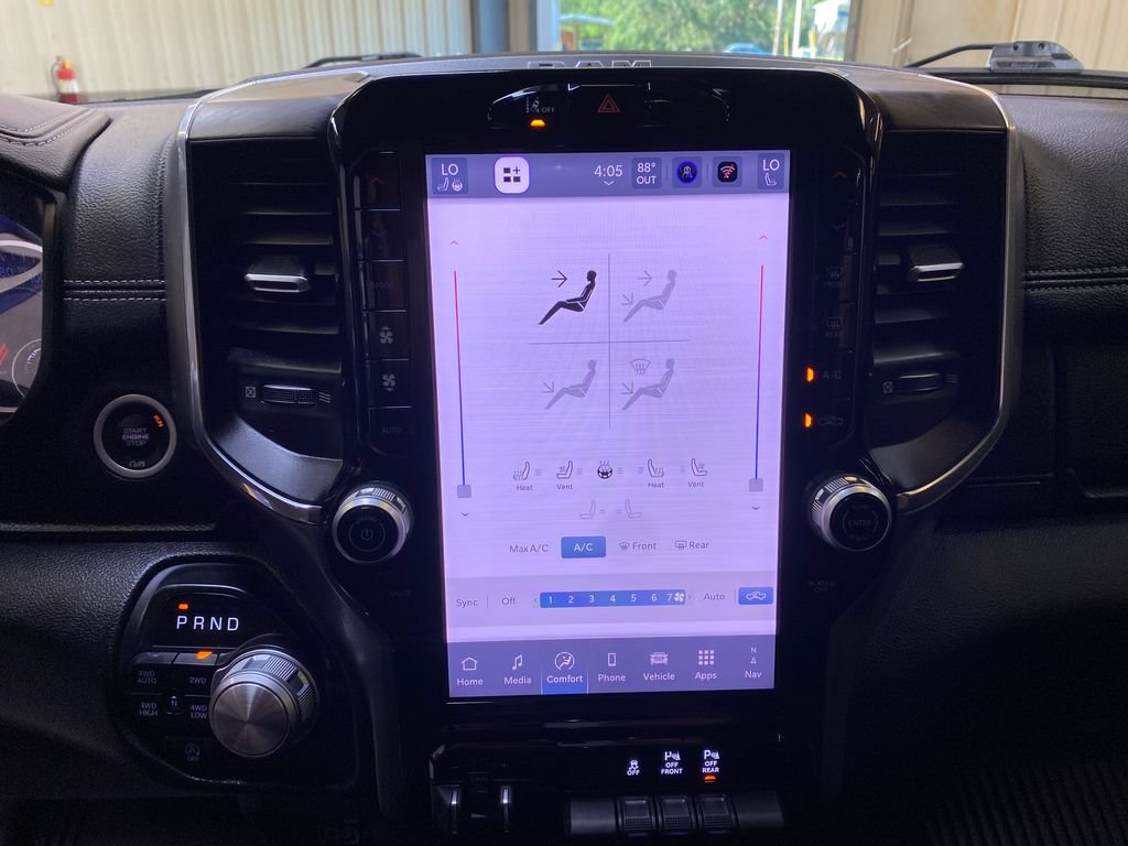 Used 2025 RAM 1500 Laramie AWD/4WD image 43