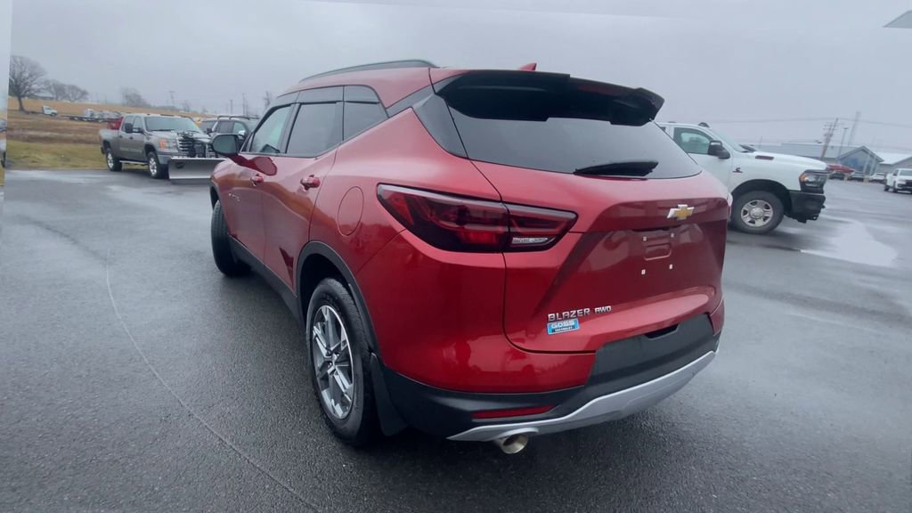 Used 2024 Chevrolet Blazer LT w/ Convenience Package image 6