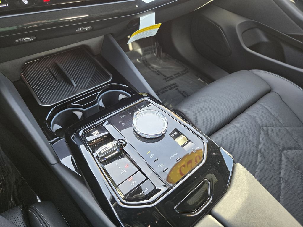 Certified 2025 BMW 530i xDrive w/ Executive Package image 24