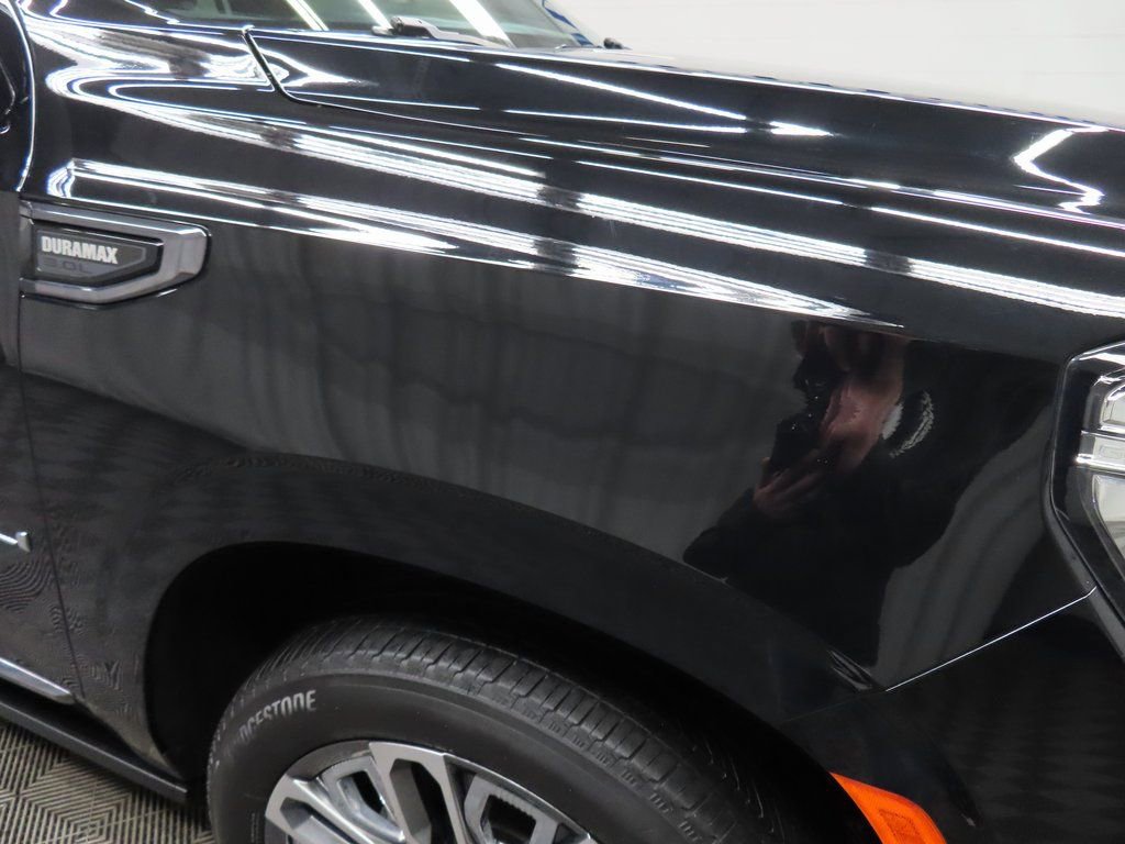 Used 2023 GMC Yukon Denali Ultimate w/ LPO, Floor Liner Package AWD/4WD image 37