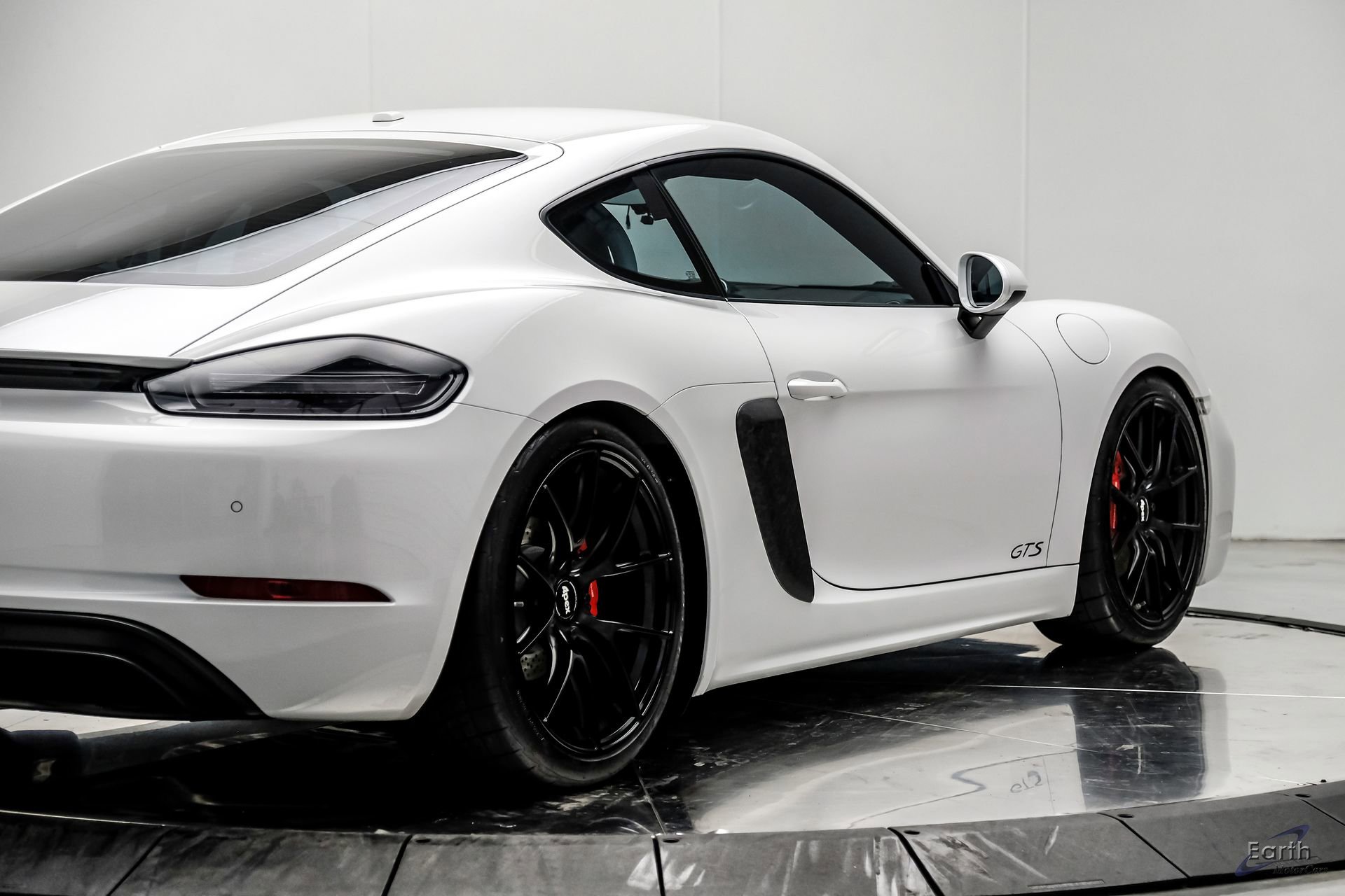 Used 2019 Porsche 718 Cayman GTS RWD image 21