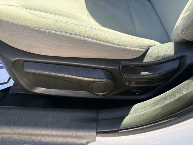 Used 2013 Kia Optima LX FWD image 25