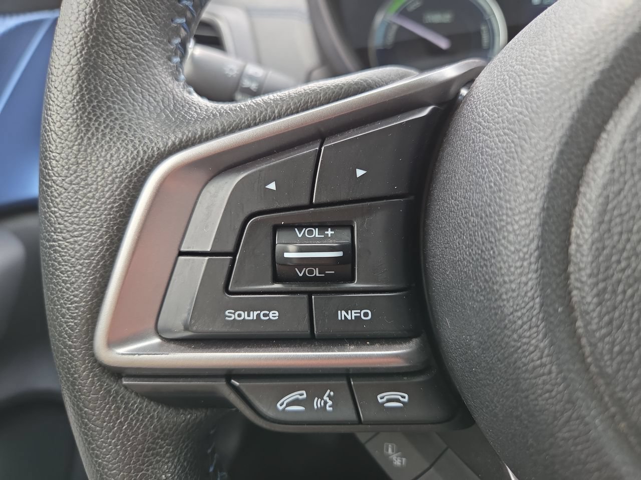 Used 2023 Subaru Crosstrek Hybrid w/ Moonroof Package w/Navigation AWD/4WD image 27