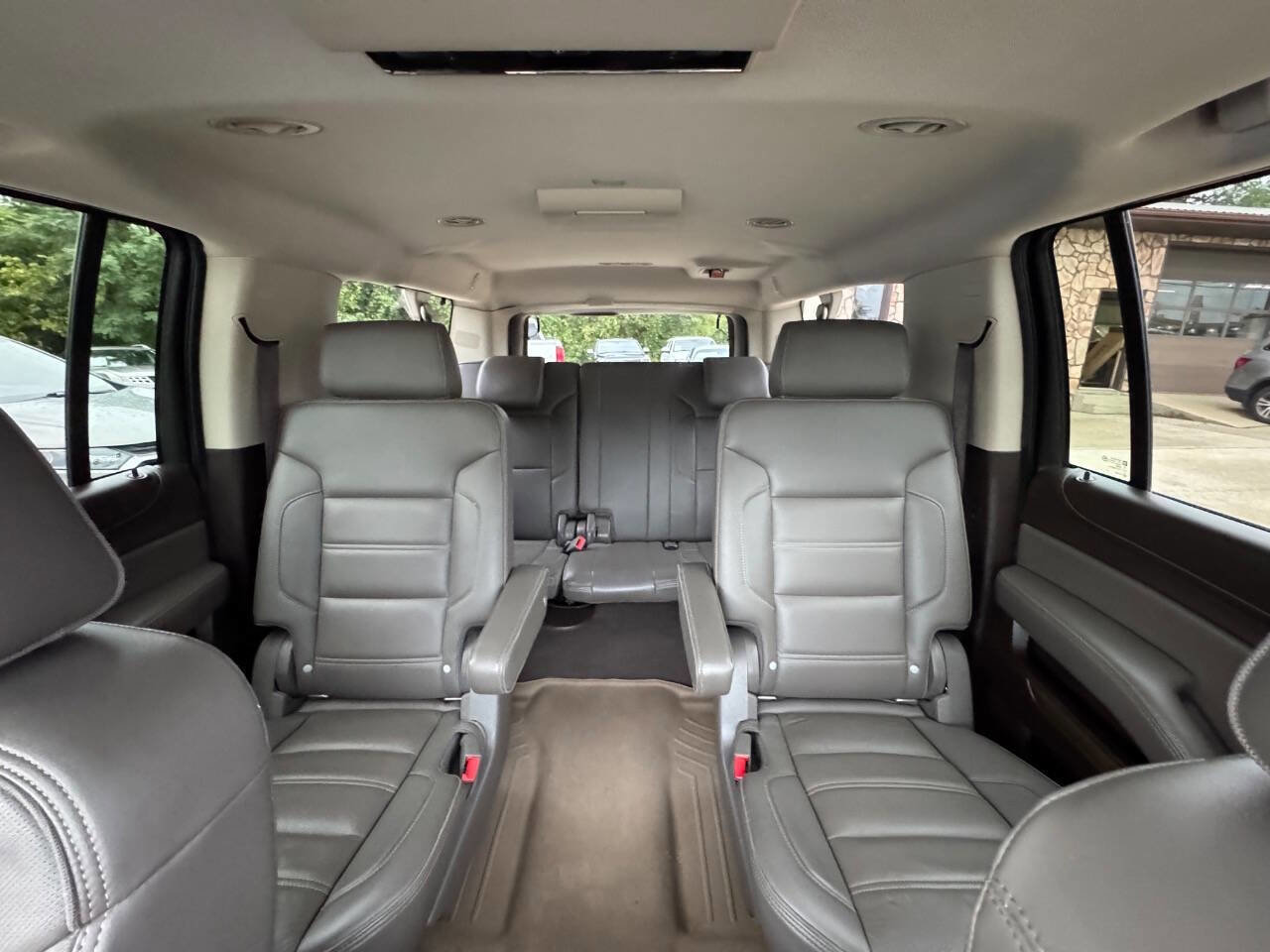 Used 2019 GMC Yukon XL Denali image 33