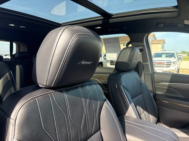 Used 2026 Buick Enclave Avenir w/ Super Cruise Package AWD/4WD image 49