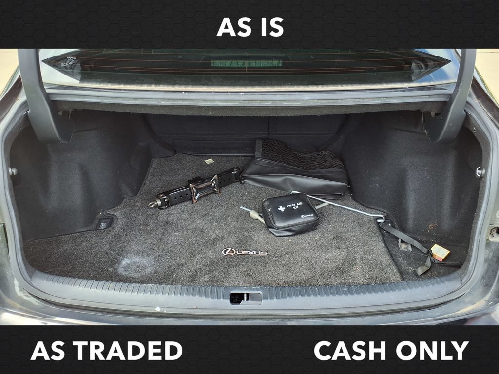 Used 2015 Lexus IS 350 w/ F-Sport Package RWD image 9