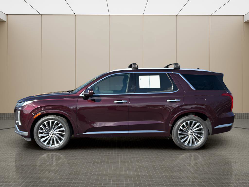 Used 2023 Hyundai Palisade Calligraphy w/ Cargo Package image 2