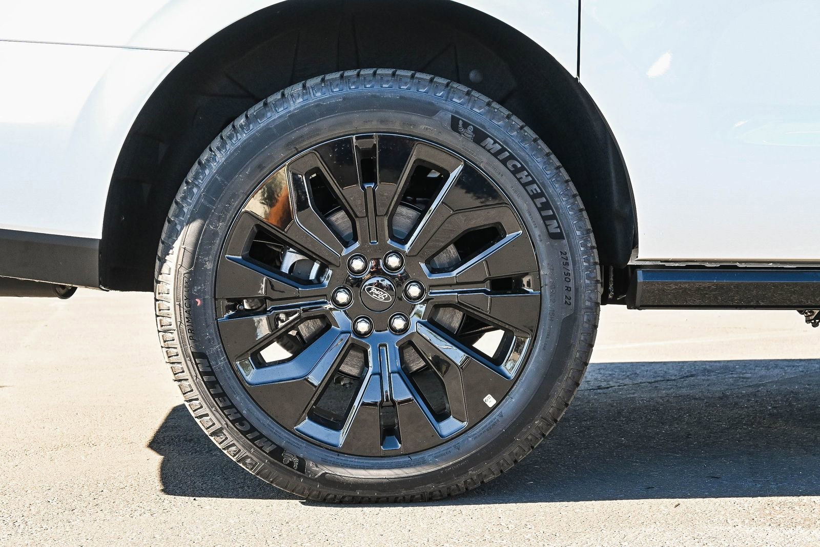 New 2025 Ford Expedition Max Platinum w/ Stealth Appearance Package image 10